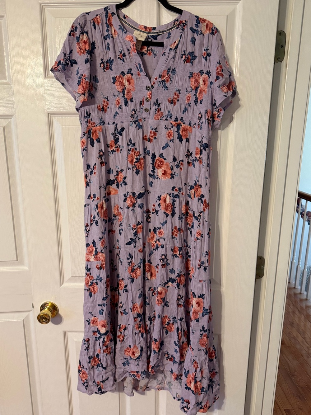 Knox Rose Lilac Floral Short-Sleeve Midi Dress with Coral Roses